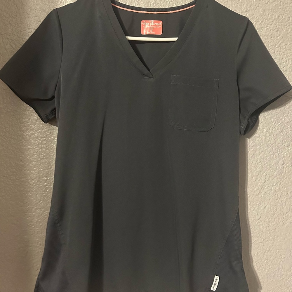 Charcoal V-Neck Short Sleeve Top